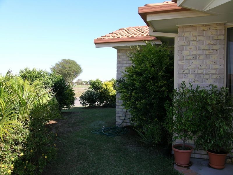 1/1 Rosewood Place, Evans Head NSW 2473