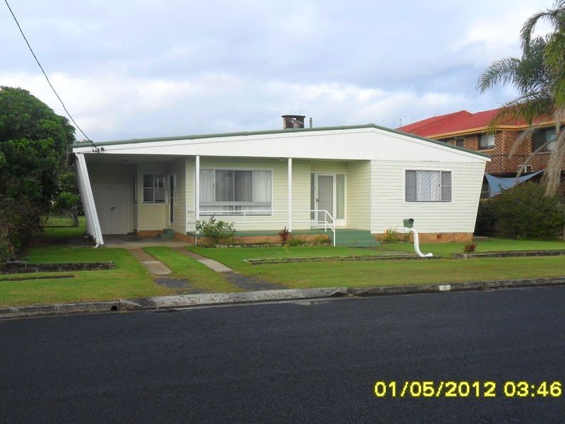 6 Heath Street, Evans Head NSW 2473