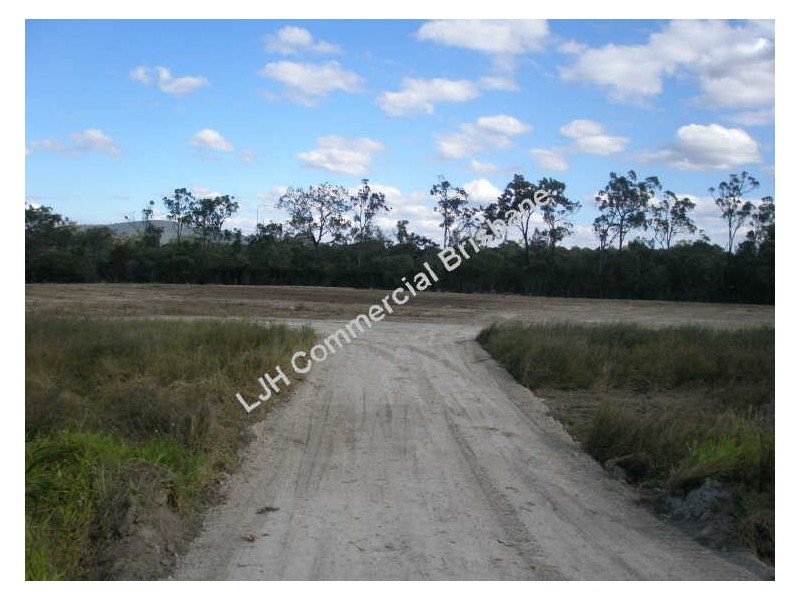 1 Eastern Service Road, Yatala QLD 4207