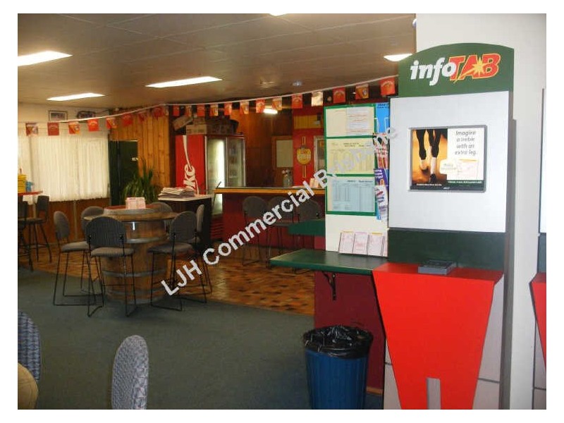 1 Hotel, Yarraman QLD 4614