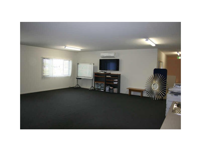 4 Chetwynd Street, Loganholme QLD 4129