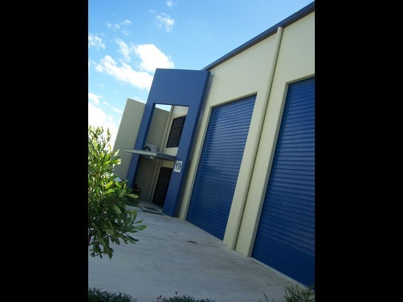 19 / 8 Riverland Drive, Loganholme QLD 4129