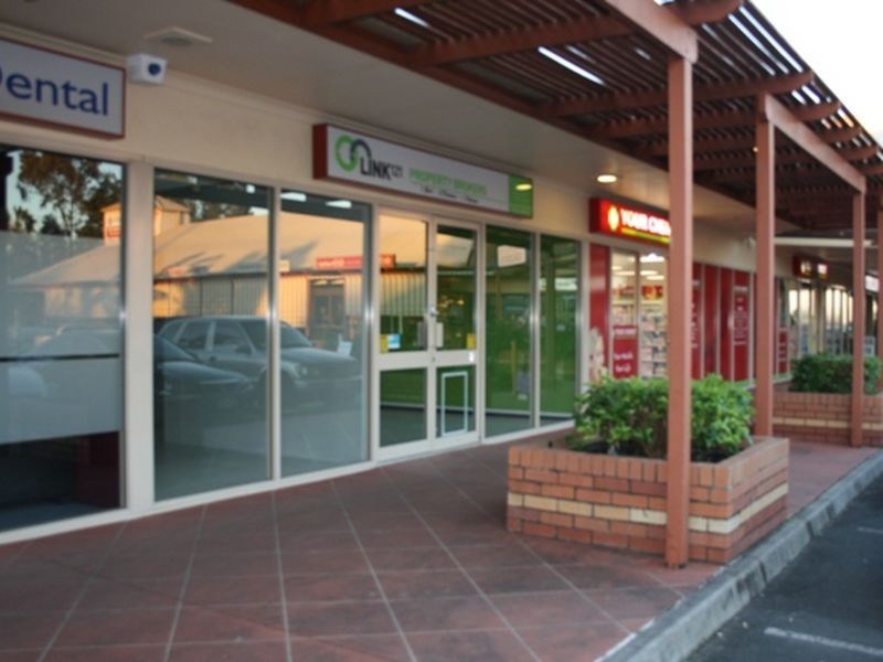 85 Coronation Road, Hillcrest QLD 4118