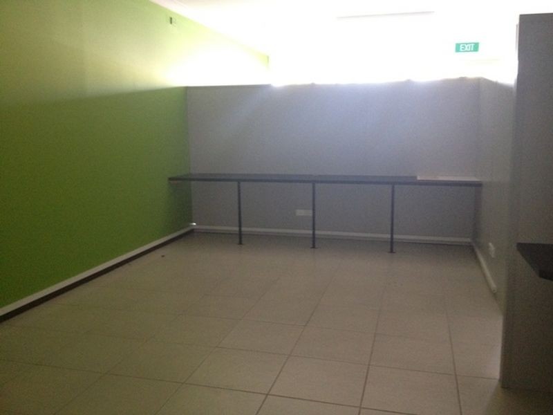 85 Coronation Road, Hillcrest QLD 4118