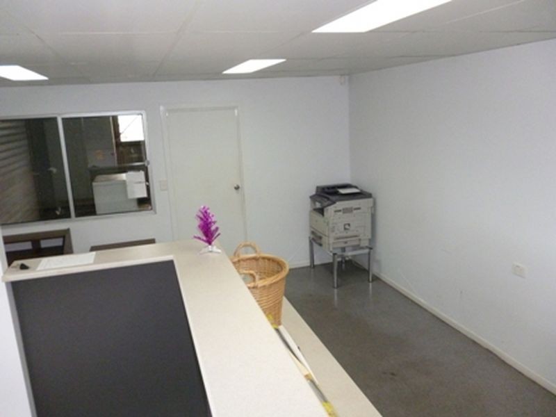 55-59 Suscatand Street, Rocklea QLD 4106