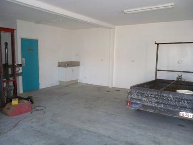 7 Annie Street, Coopers Plains QLD 4108