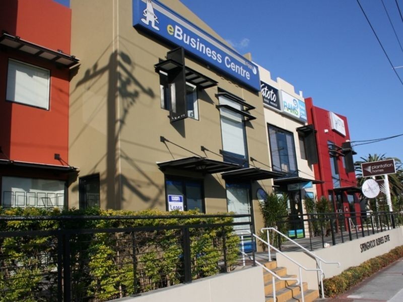 9A  B/3352 Pacific Highway, Springwood QLD 4127