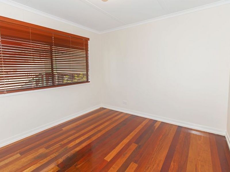 520 Old Cleveland Road, Camp Hill QLD 4152