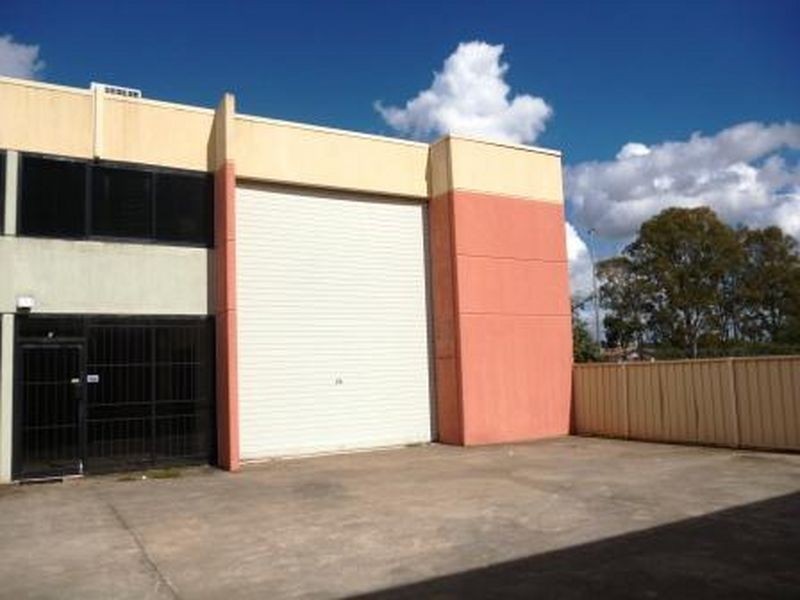 8/30 lensworth Street, Coopers Plains QLD 4108