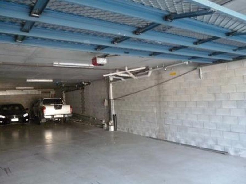 8 Railway Terrace, Dutton Park QLD 4102