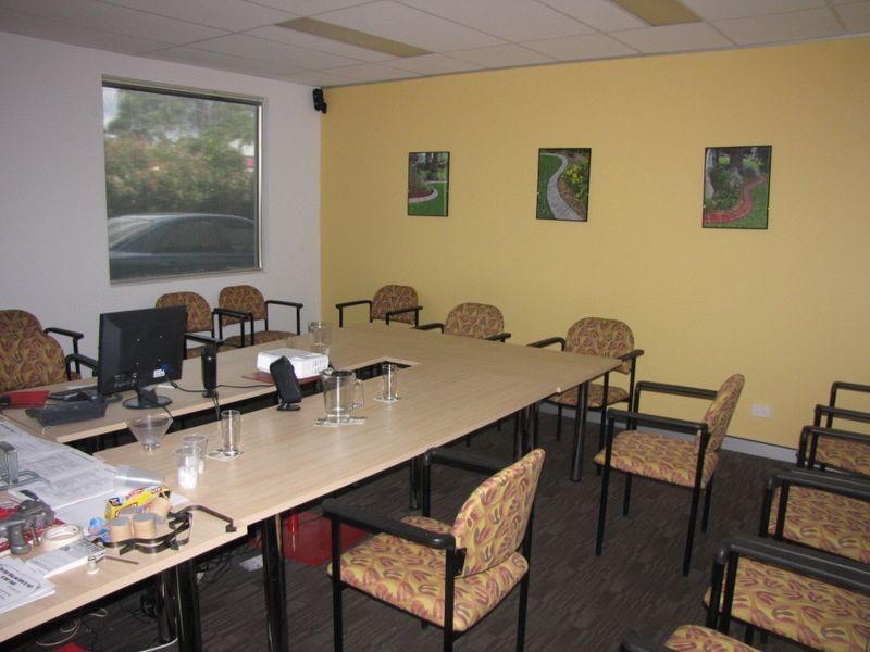 2A Spine Street, Sumner QLD 4074