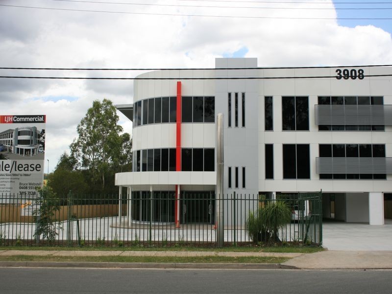 3908 Pacific Highway, Loganholme QLD 4129