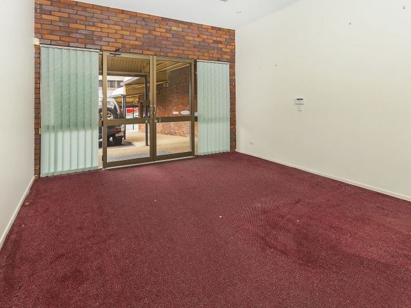 6/3370 Pacific Highway, Springwood QLD 4127