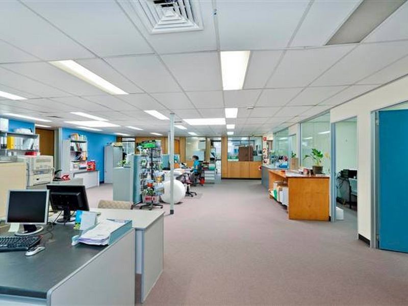 98 Factory Road, Oxley QLD 4075