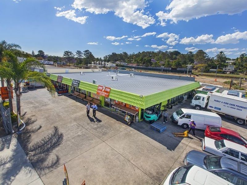 254 Jacaranda Avenue, Kingston QLD 4114