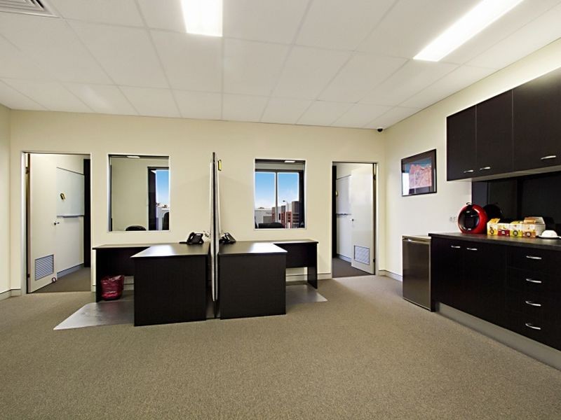 Seventeen Mile Rocks QLD 4073