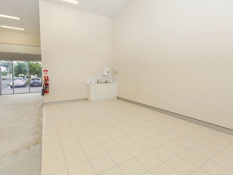 1A/55 Grand Plaza Drive, Browns Plains QLD 4118