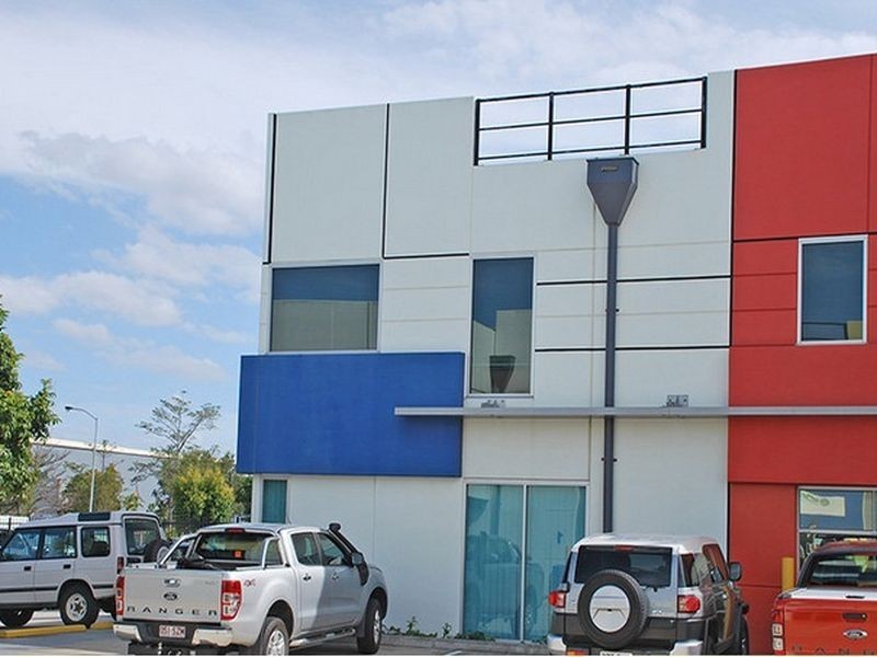 11 & 12/720 Macarthur Ave Central, Pinkenba QLD 4008