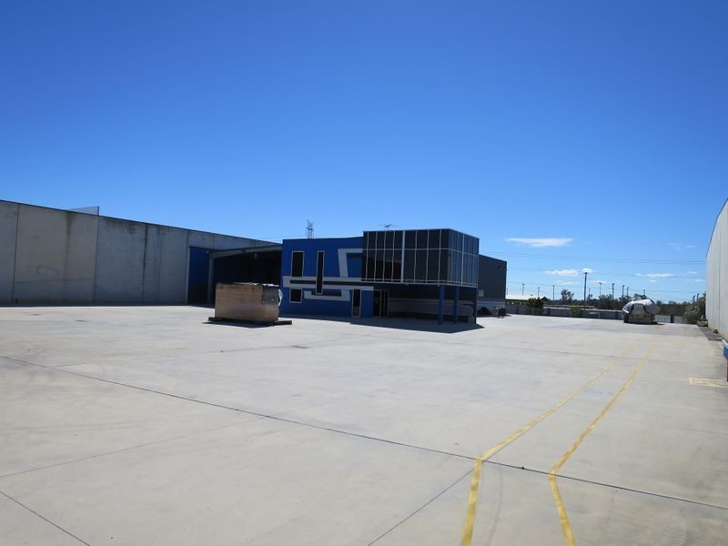 22 Commerce Place, Larapinta QLD 4110