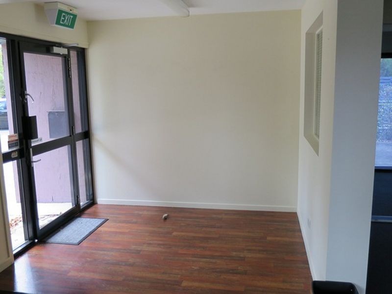 1/1 Laurinda Crescent, Springwood QLD 4127