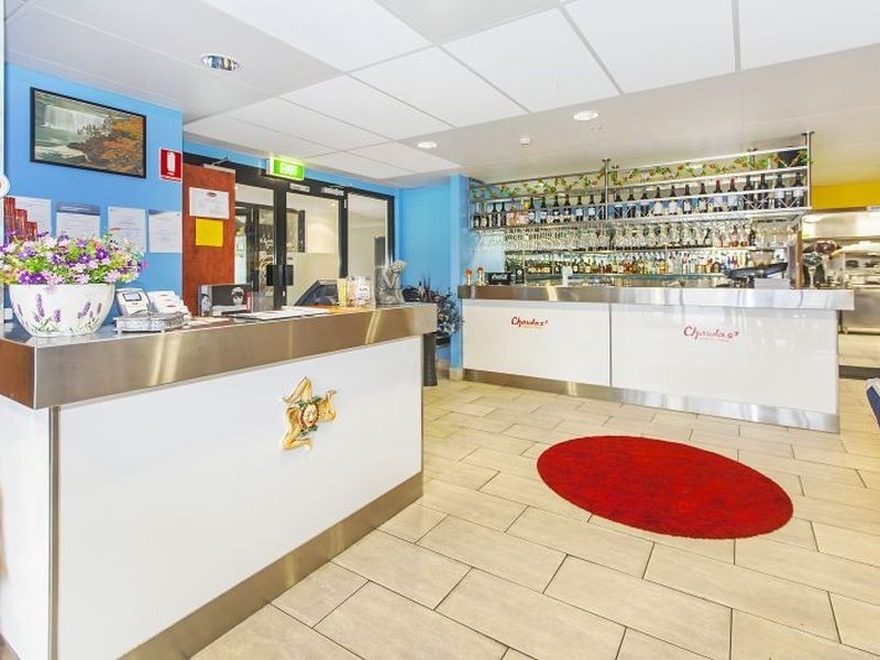 102 & 103//20 Sanders Street, Mount Gravatt QLD 4122