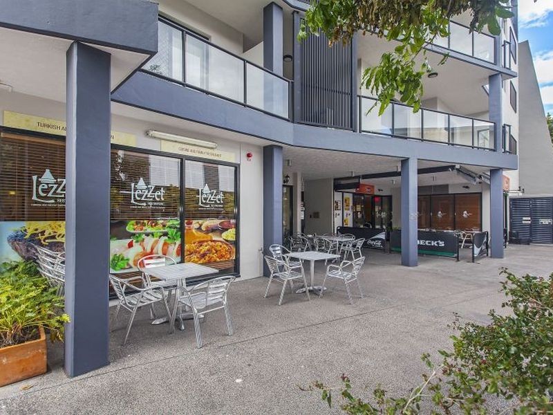 102 & 103//20 Sanders Street, Mount Gravatt QLD 4122