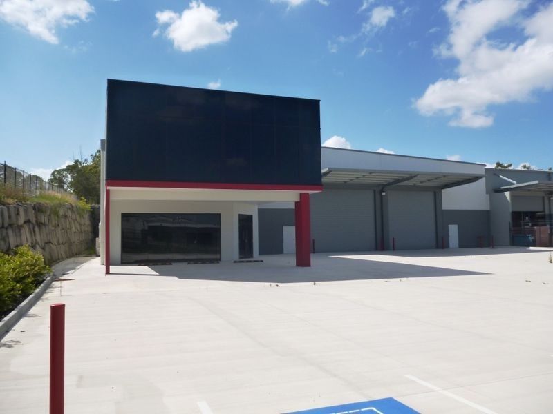 8 Bluestone, Seventeen Mile Rocks QLD 4073