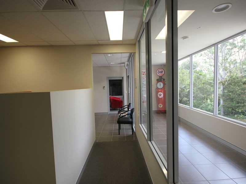 3916 Pacific Highway, Loganholme QLD 4129