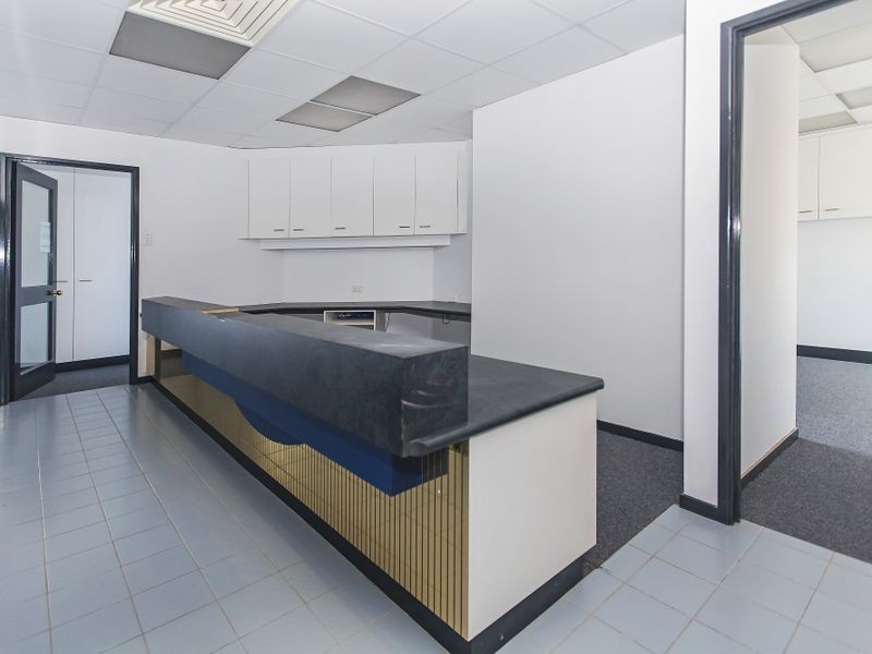 74 Old Cleveland Road, Capalaba QLD 4157