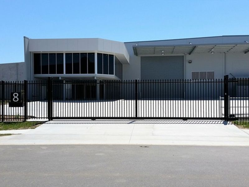 2/8 Freight Street, Yatala QLD 4207