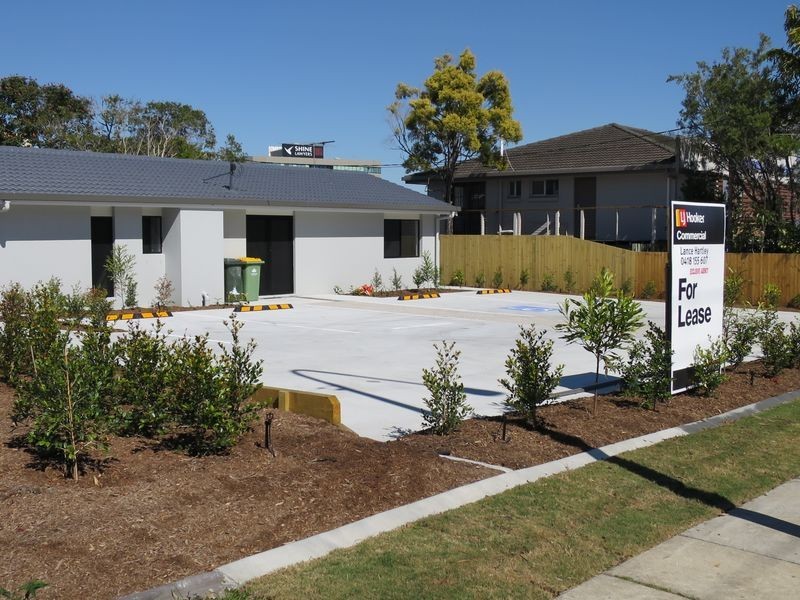15 Vanessa Boulevard, Springwood QLD 4127
