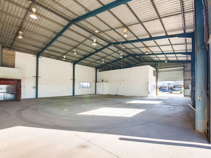 55-59 Suscatand Street, Rocklea QLD 4106