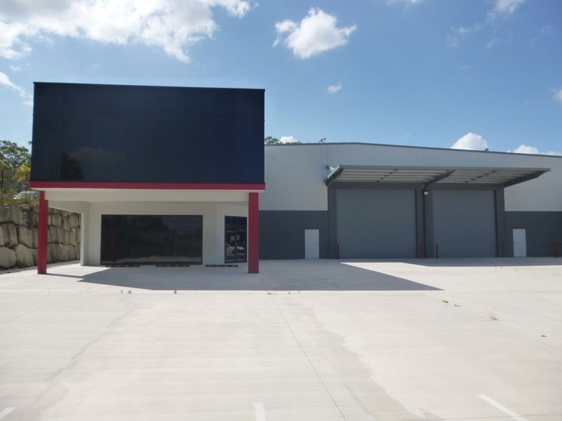 8 Bluestone, Seventeen Mile Rocks QLD 4073