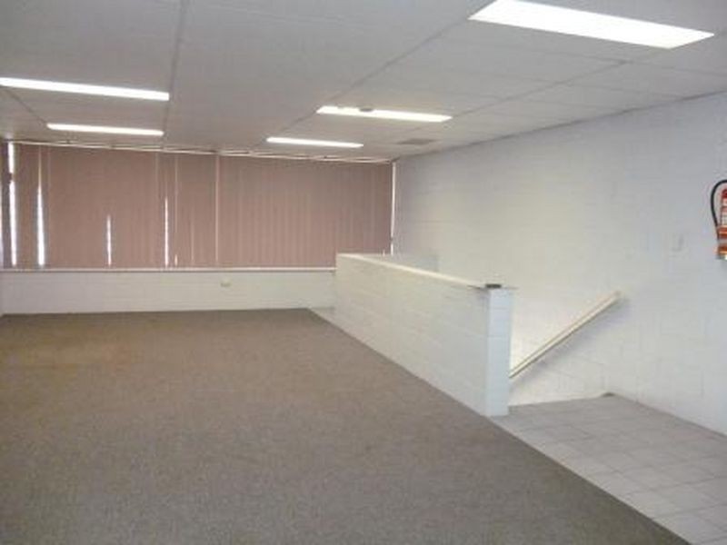 2/32 Meadow Avenue, Coopers Plains QLD 4108