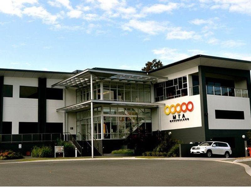 2700 Logan Road, Eight Mile Plains QLD 4113