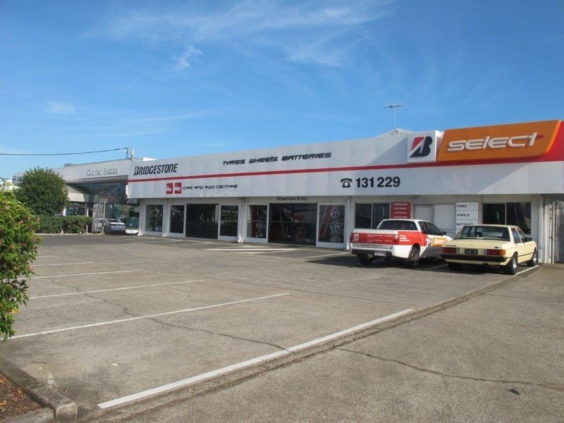 62 – 64 Shore Street, Cleveland QLD 4163