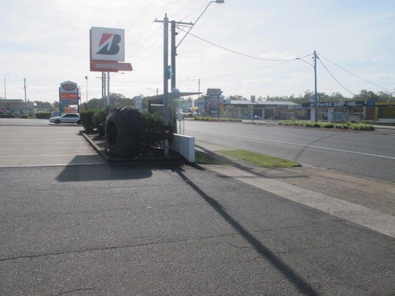 62 – 64 Shore Street, Cleveland QLD 4163