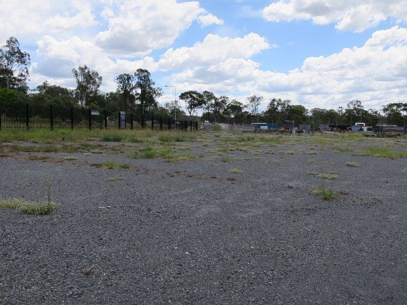 11-17 Frank Heck Close, Beenleigh QLD 4207