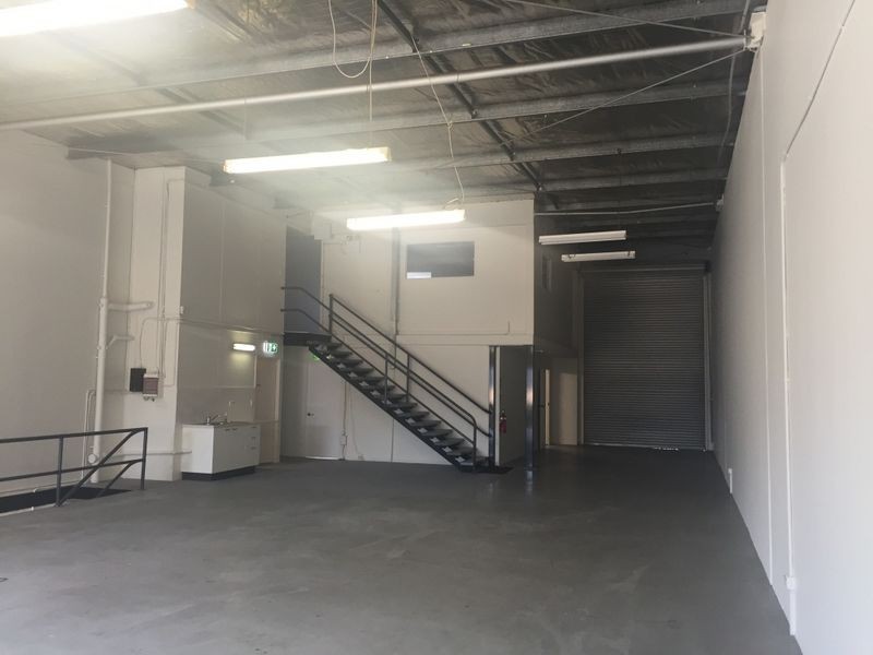 2/174 Wecker Road, Mansfield QLD 4122