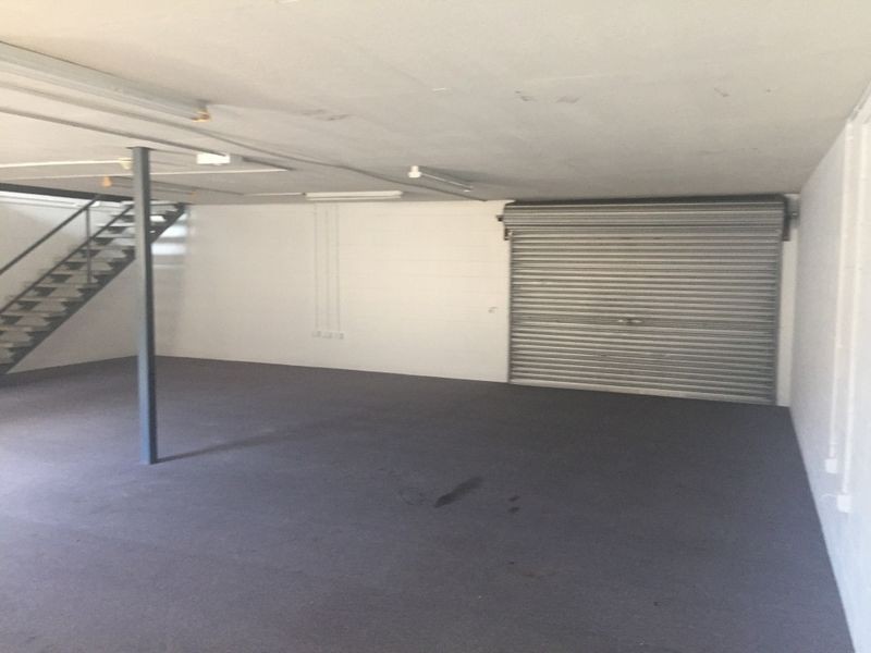 2/174 Wecker Road, Mansfield QLD 4122