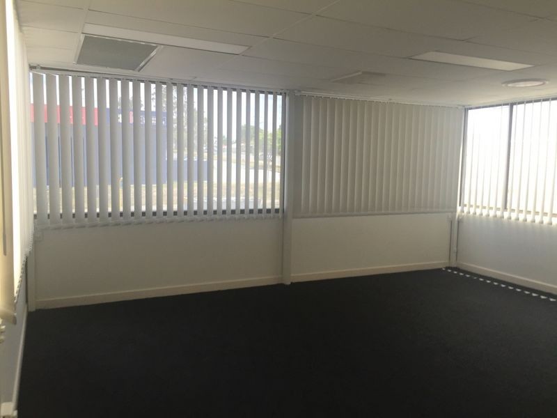 2/174 Wecker Road, Mansfield QLD 4122