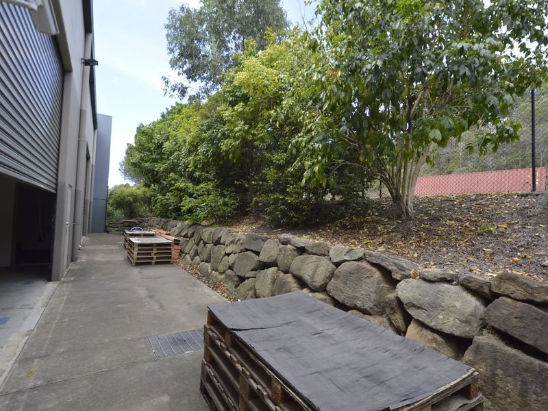 5 & 6/5 Commerce Circuit, Yatala QLD 4207