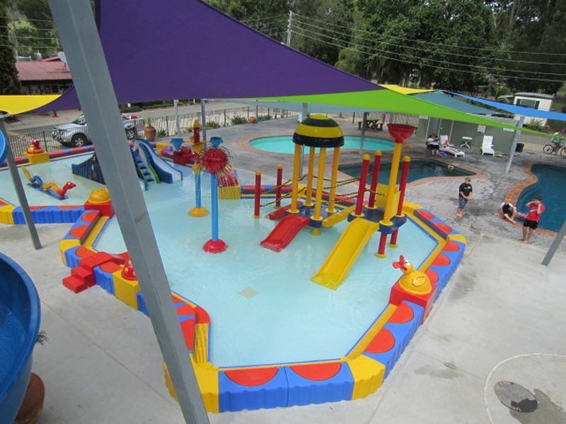 54 Park Road, Cania QLD 4630