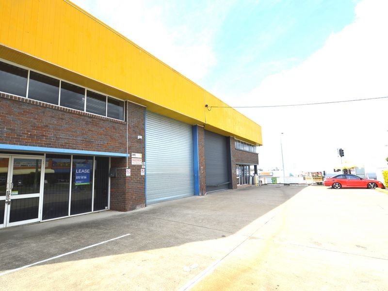 7-11 Central Court, Hillcrest QLD 4118