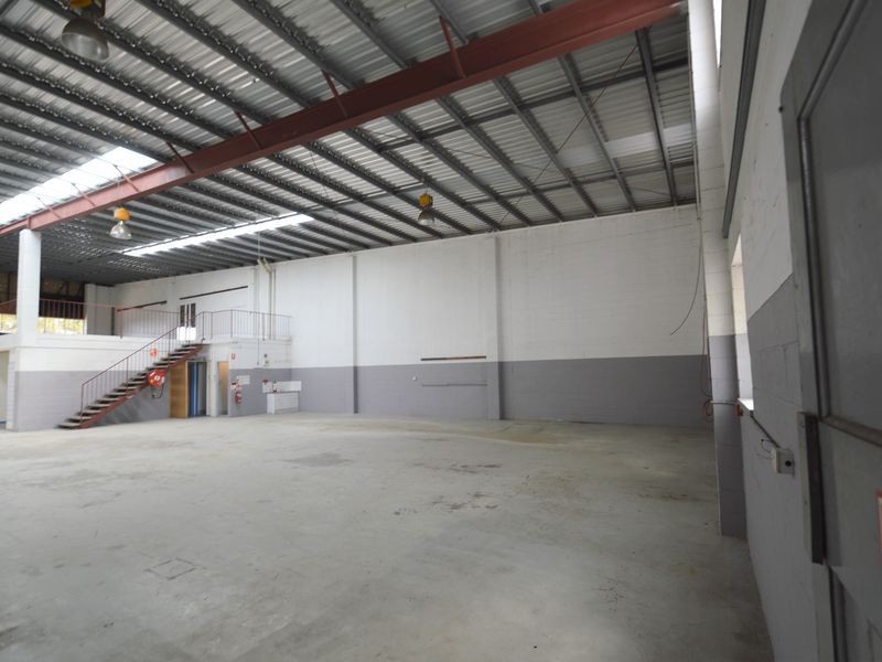 7-11 Central Court, Hillcrest QLD 4118