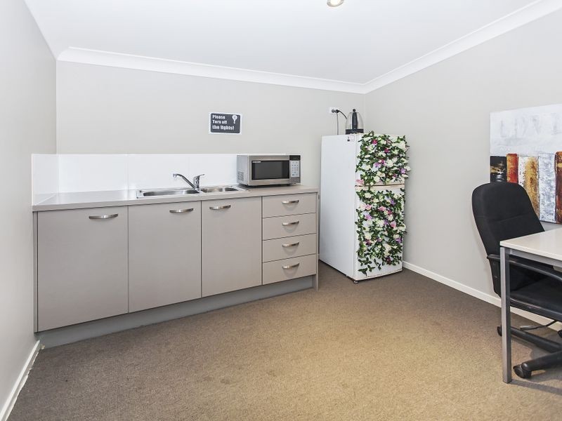 67 Maynard Street, Woolloongabba QLD 4102