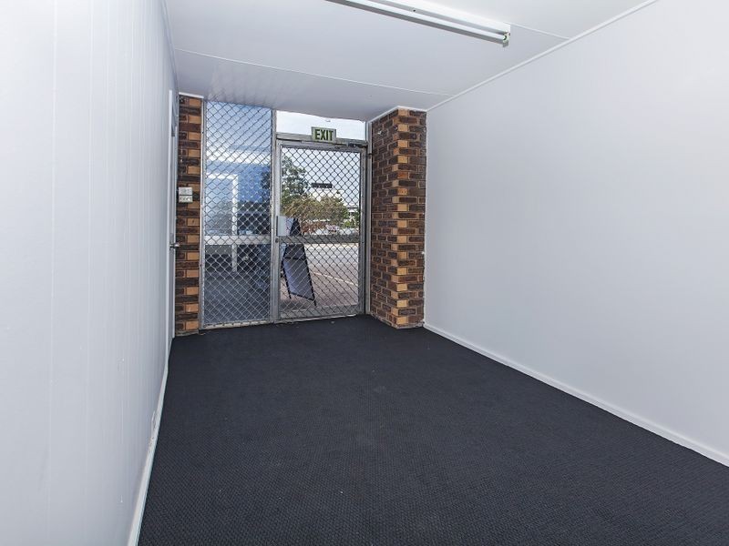 2/347 Bradman Street, Acacia Ridge QLD 4110