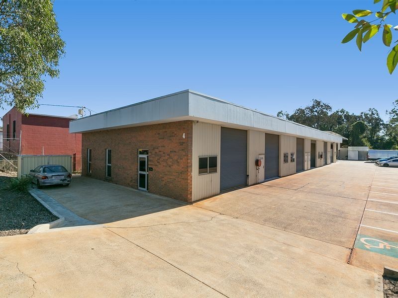 4/4 Lochlarney Street, Beenleigh QLD 4207