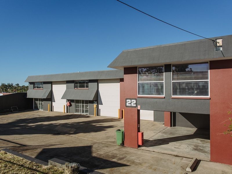 22 Tradelink Road, Hillcrest QLD 4118