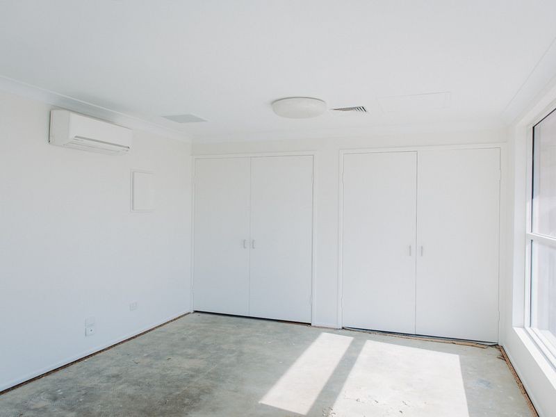 22 Tradelink Road, Hillcrest QLD 4118